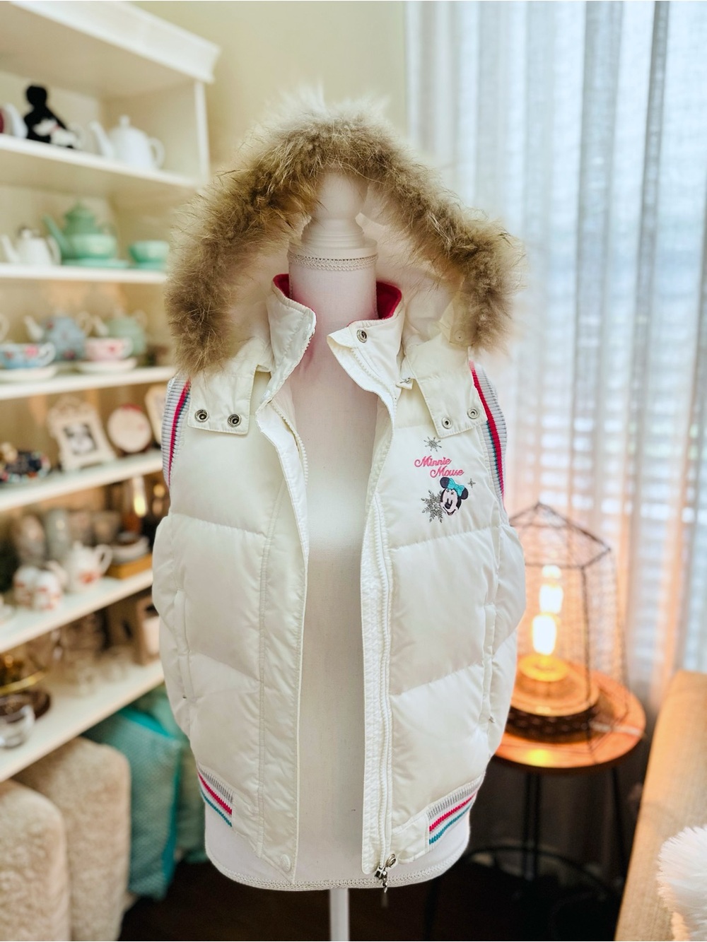 Disney Girls Cream raccoon fur Hooded Puffer Vest with Pink Trim/ Goose down